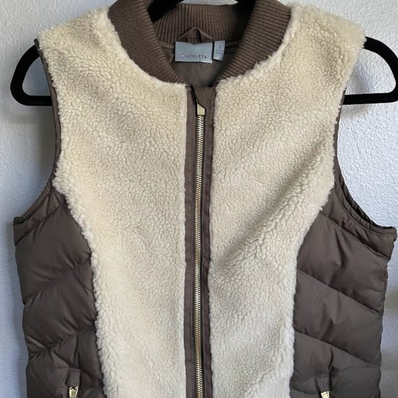 Athleta Responsible Down Tundra Goose Down Sherpa Winter Vest - Picture 4 of 11